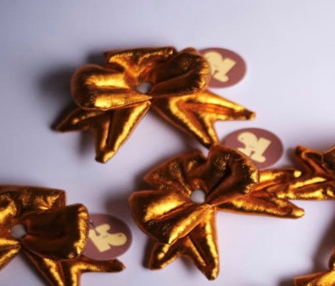 HIKOINU - 格紋蝴蝶結