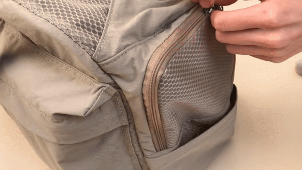 UBUNTU 多功能安全寵物外出包（Daily Out Bag)